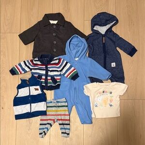 Bundle of Infant Clothing (Size 0-3m)